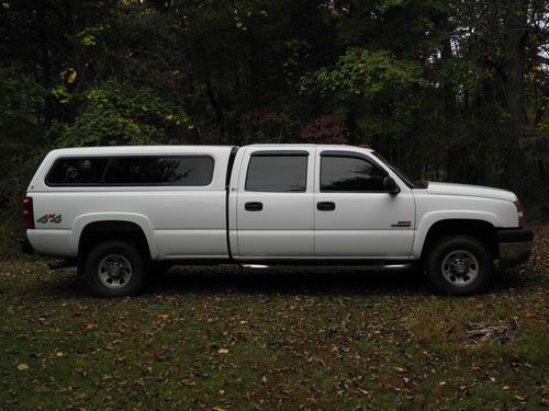 2005 chevy k3500 crew cab pickup-4wd-8' bed