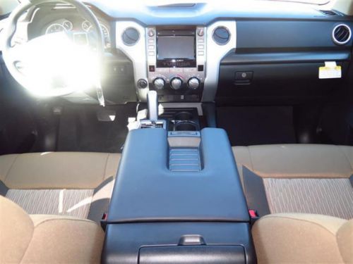 2014 toyota tundra sr5