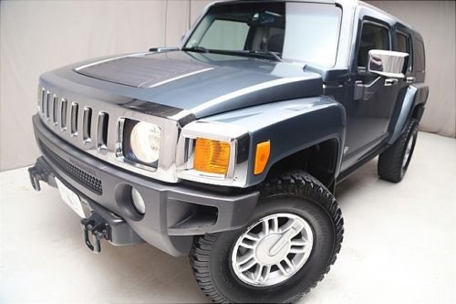 We finance! 2006 hummer h3 4wd power sunroof