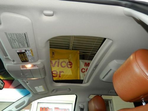 4WD SUV 5.7L Navigation Platinum Sun Roof Rear DVD/Blu Ray Heated/Cooled Leather, image 17