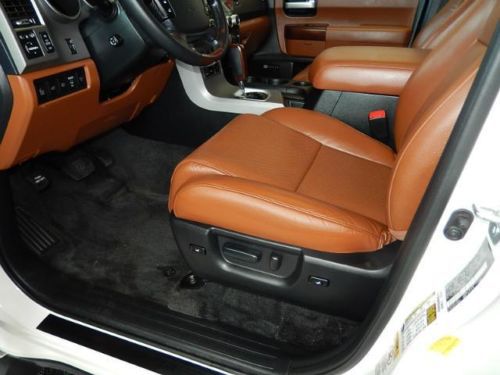 4WD SUV 5.7L Navigation Platinum Sun Roof Rear DVD/Blu Ray Heated/Cooled Leather, image 18