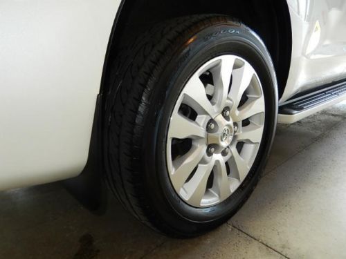 4WD SUV 5.7L Navigation Platinum Sun Roof Rear DVD/Blu Ray Heated/Cooled Leather, image 32