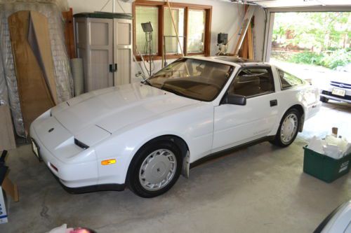 1988 nissan 300zx turbo coupe 2-door 3.0l, all original low miles  super clean