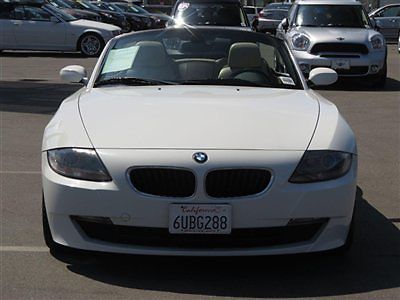 Roadster 3.0i bargain corner low miles 2 dr convertible 6-speed gasoline 3.0l do