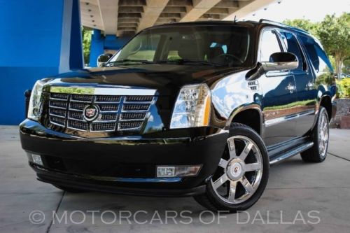 2011 cadillac escalade
navigation sunroof
heated cooled seats