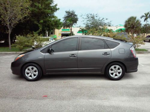 2007 toyota prius base hatchback 4-door 1.5l great gas saver package 2