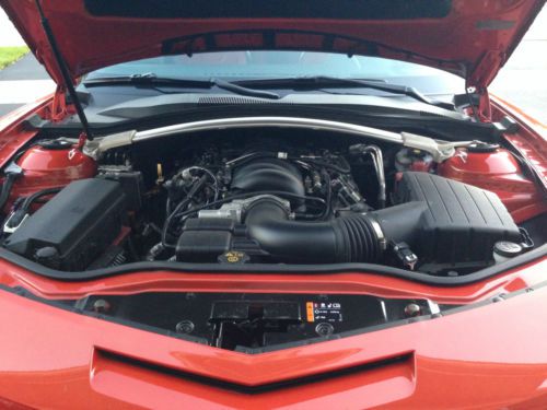 2012 Chevrolet Camaro SS Coupe 2-Door 6.2L, image 4