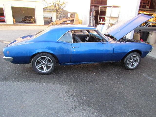 Pontiac firebird 350
