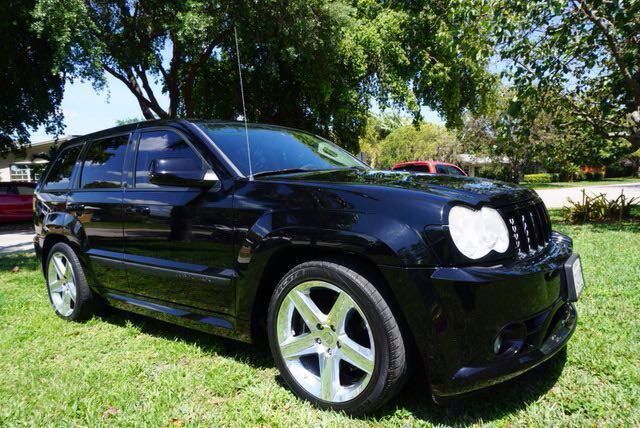 2007 jeep grand cherokee srt8