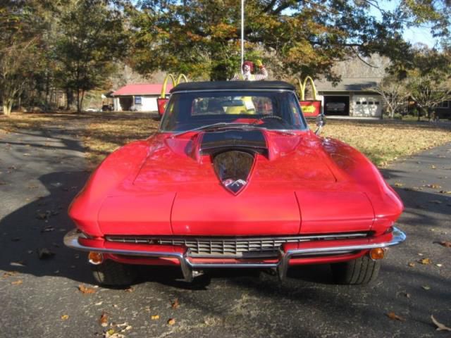 1965 chevrolet corvette