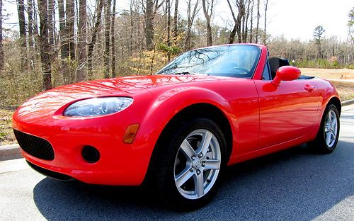2006 mazda miata mx-5, 35k miles, 1 owner, clean carfax , must see, no accidents