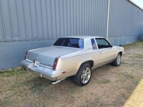 1986 oldsmobile cutlass v8 auto