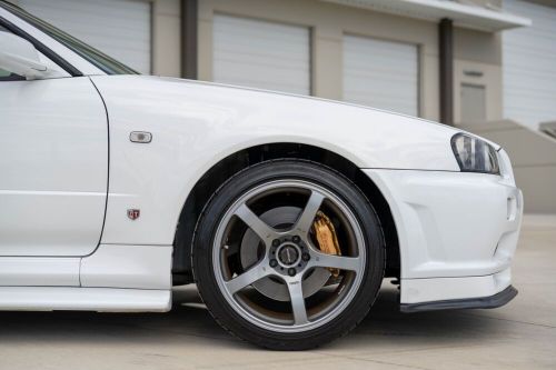 Nissan SKYLINE R34 GTR AWD