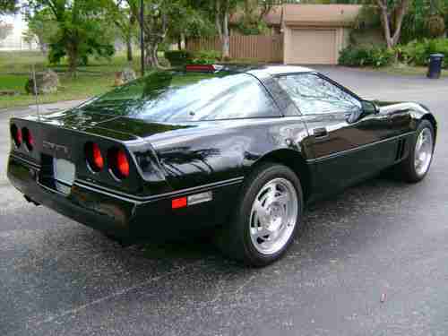 1990 Corvette -  Rare Blk/Blk  w/ FX3 / G92 - 9000 orig. mi. All Orig - Like New, image 6