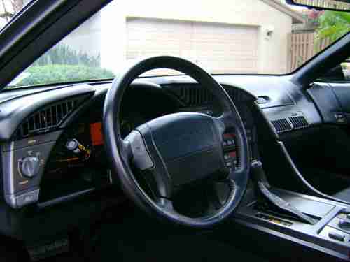 1990 Corvette -  Rare Blk/Blk  w/ FX3 / G92 - 9000 orig. mi. All Orig - Like New, image 11