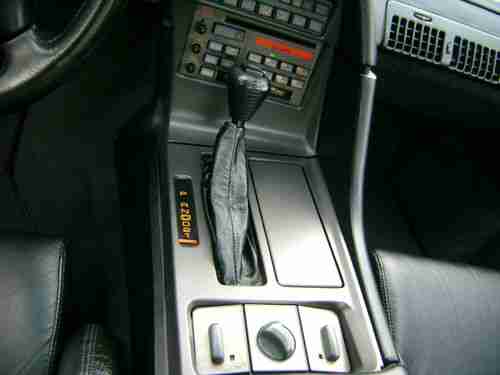 1990 Corvette -  Rare Blk/Blk  w/ FX3 / G92 - 9000 orig. mi. All Orig - Like New, image 13
