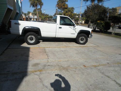 Gmc 2500 sierra 4x4 long bed pick up truck 5.7 liter v8 runs good