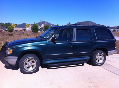 Green, automatic, 131k miles, 4wd