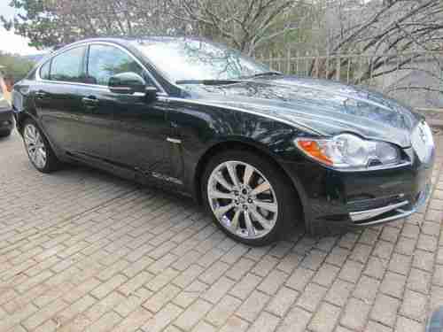 2011 Jaguar XF Premium Sedan 4-Door 5.0L, image 10