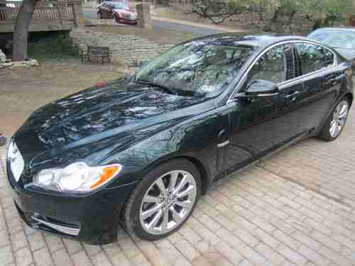 2011 Jaguar XF Premium Sedan 4-Door 5.0L, image 11