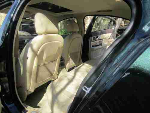 2011 Jaguar XF Premium Sedan 4-Door 5.0L, image 13