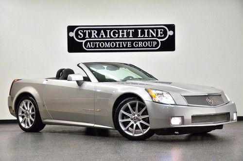 2007 cadillac xlr v silver/black... pristine!