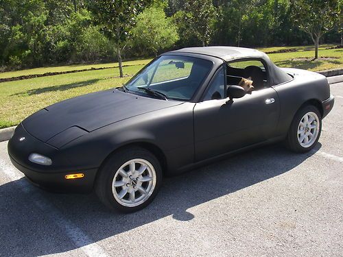 1996 mazda miata base convertible 2-door 1.8l