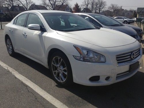 2012 nissan maxima s sedan 4-door 3.5l flood runs like new only 5k miles