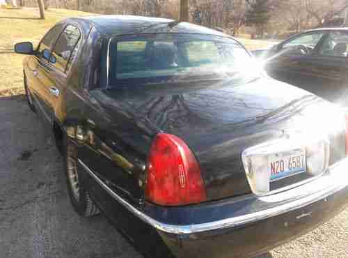 2000 Lincoln Town Car Cartier Sedan 4-Door 4.6L, image 6