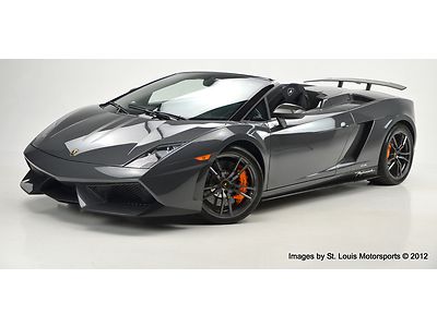 2011 superleggera performante spyder grigio telesto 3039 miles very rare color.