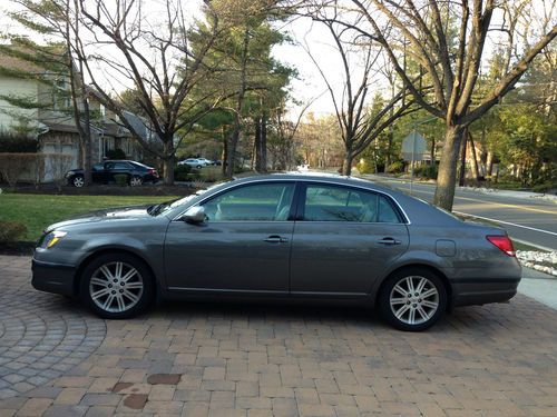 2007 toyota avalon limited sedan 4-door 3.5l