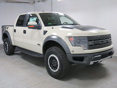 Svt raptor 6.2l luxury pkg- frt camera myford touch sunroof call 888 843 0291