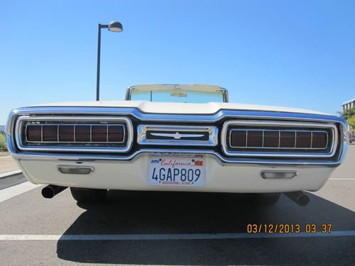 1965 ford thunderbird convertible show