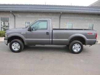 2007 ford f 250 4x4 4 wheel drive  fx4 reg cab 8-ft bed pickup truck 38-k  miles