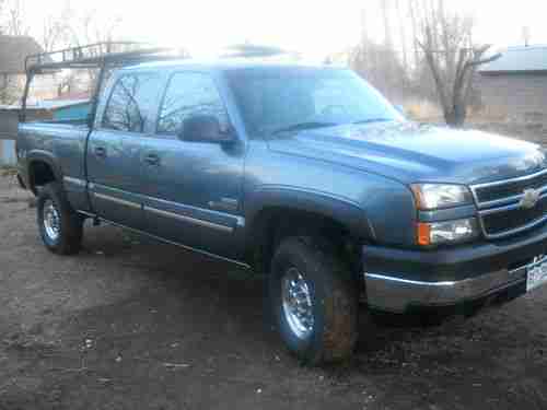 2006 Chevrolet Silverado 2500 HD LT Crew Cab Pickup 4-Door 6.6L, image 4