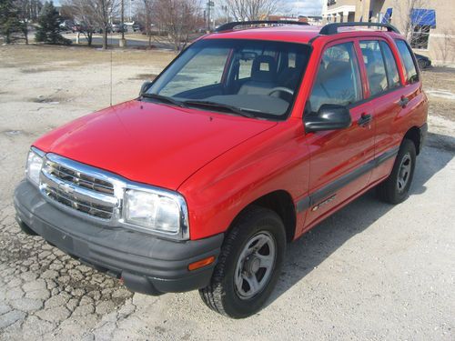 2003 chevrolet tracker lt gas saver automatic rear wheel drive 4-door 2.0l