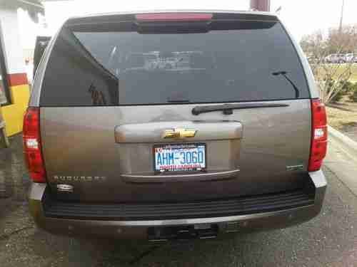 2011 Chevrolet Suburban 1500 LT Sport Utility 4-Door 5.3L, US $35,500.00, image 4