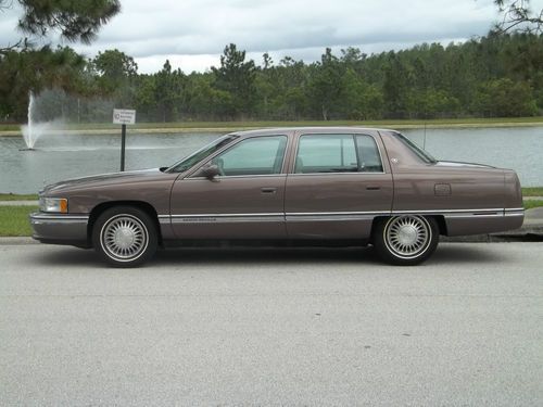 One owner cadillac deville like new sedan vs sts seville sls buick century dts