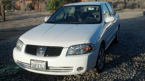 2005 nissan sentra s sedan 4-door 1.8l white used low miles