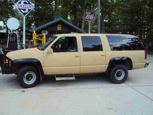 1994 Chevrolet Suburban - Brand new motor!  Runs and drives great!, image 8