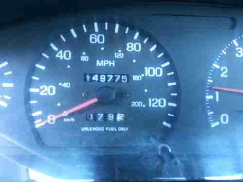 1999 Nissan Sentra GXE Sedan 4-Door 1.6L, image 3