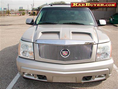 Ext,wood trim,heated seats,navigation,runs gr8!!