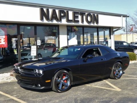 2009 dodge challenger srt8 coupe 2-door 6.1l super clean fully loaded!