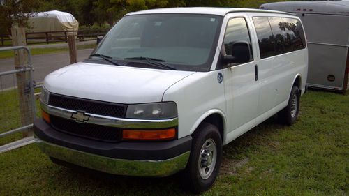 2007 chevy express 3500 passenger van