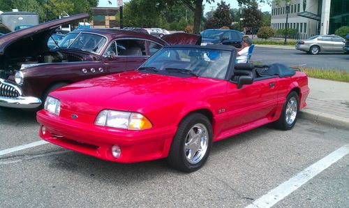 1991 ford mustang gt convertible 2-door 5.0l