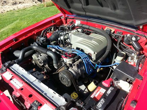 1991 Ford Mustang GT Convertible 2-Door 5.0L, image 9