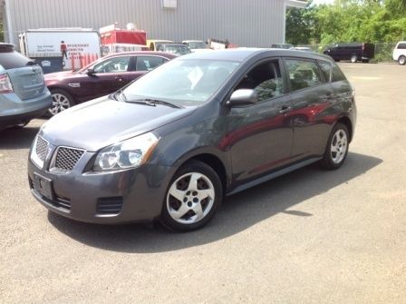 Pontiac vibe 2009 automatic clean title and carfax