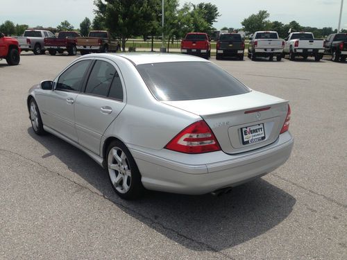 2007 mercedes-benz c230 sport sedan 4-door 2.5l