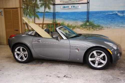 06 pontiac solstice * one - lady -owner *5 speed