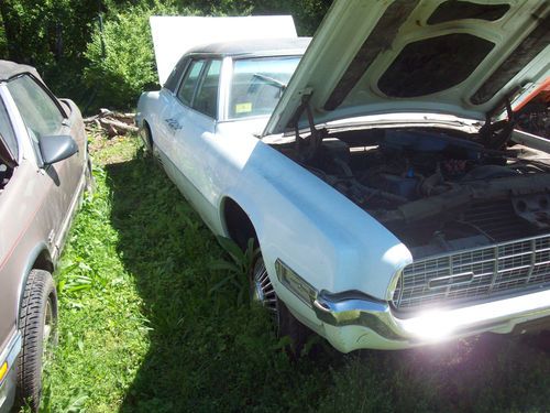 1968 ford thunderbird base sedan 4-door 7.0l